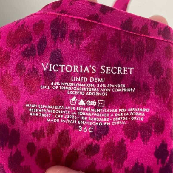 Victoria's Secret Hot Pink Leopard Print Lined‎ Demi Bra Size 36C - Picture 3 of 10